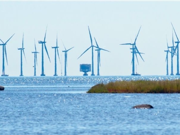 Offshore wind turbines